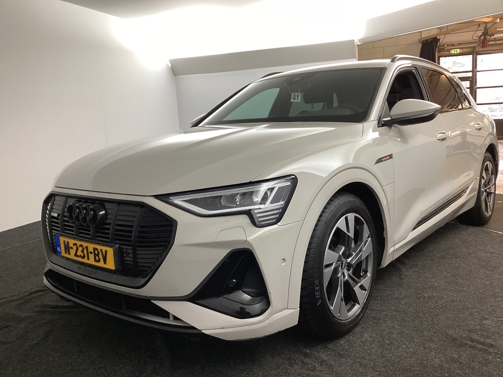 Foto 14 van Audi e-tron