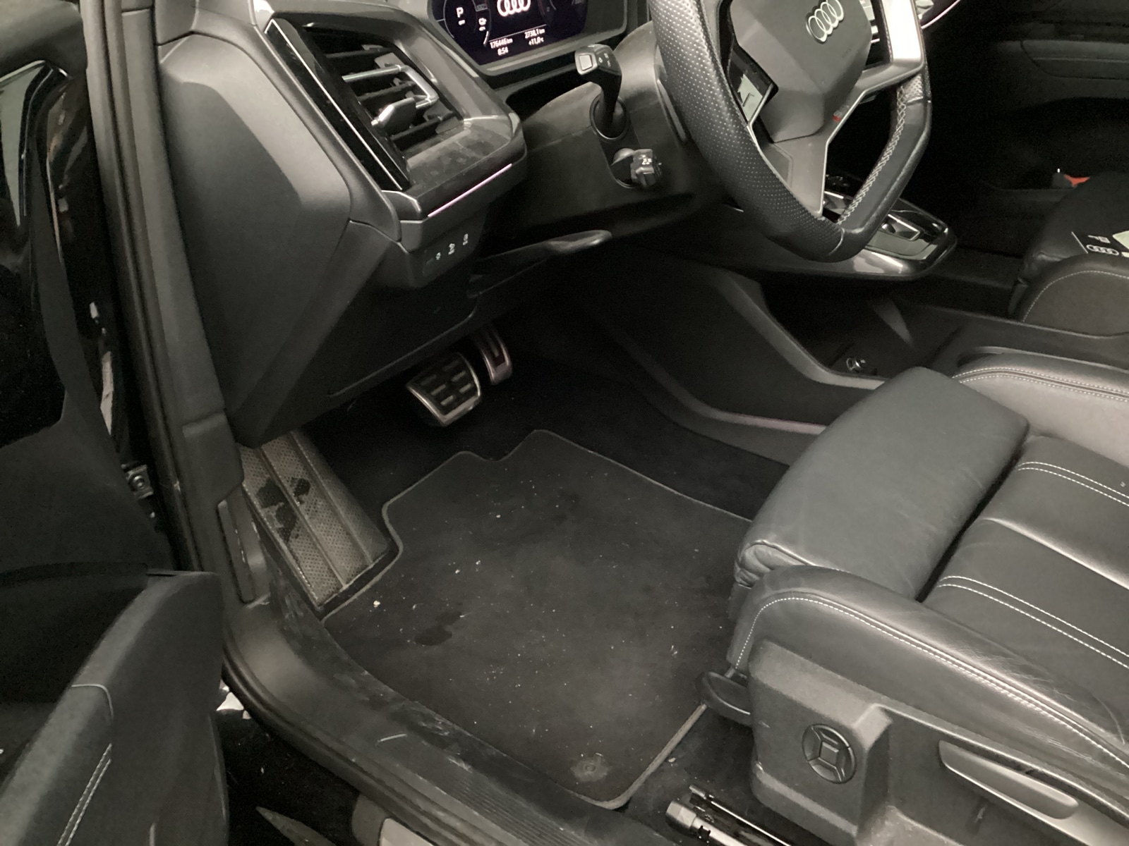 Foto 19 van Audi Q4 e-tron