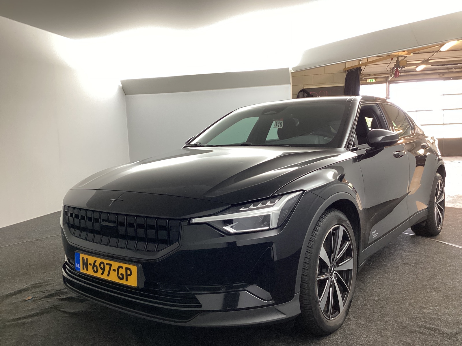 Foto 15 van Polestar 2