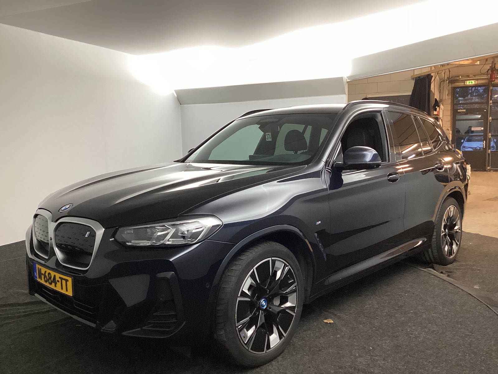 Foto 13 van BMW ix3