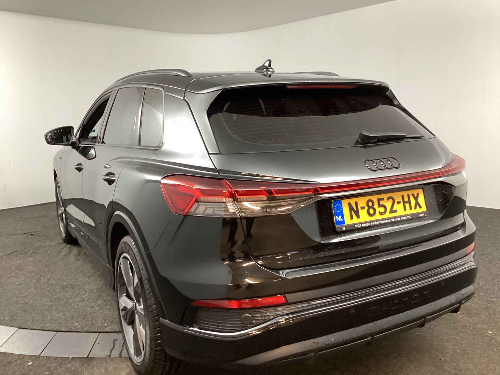 Foto 2 van Audi Q4 e-tron