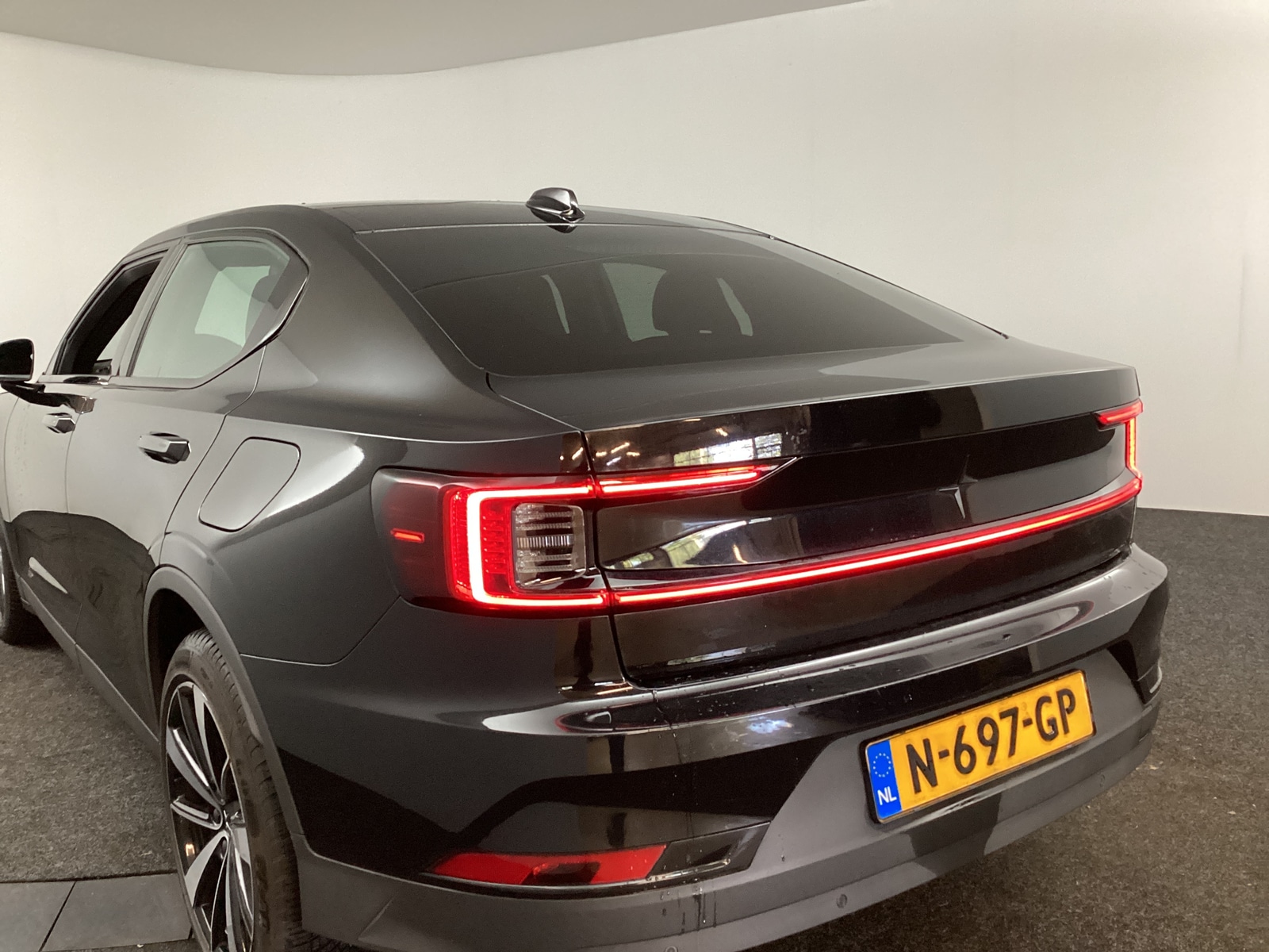 Foto 10 van Polestar 2