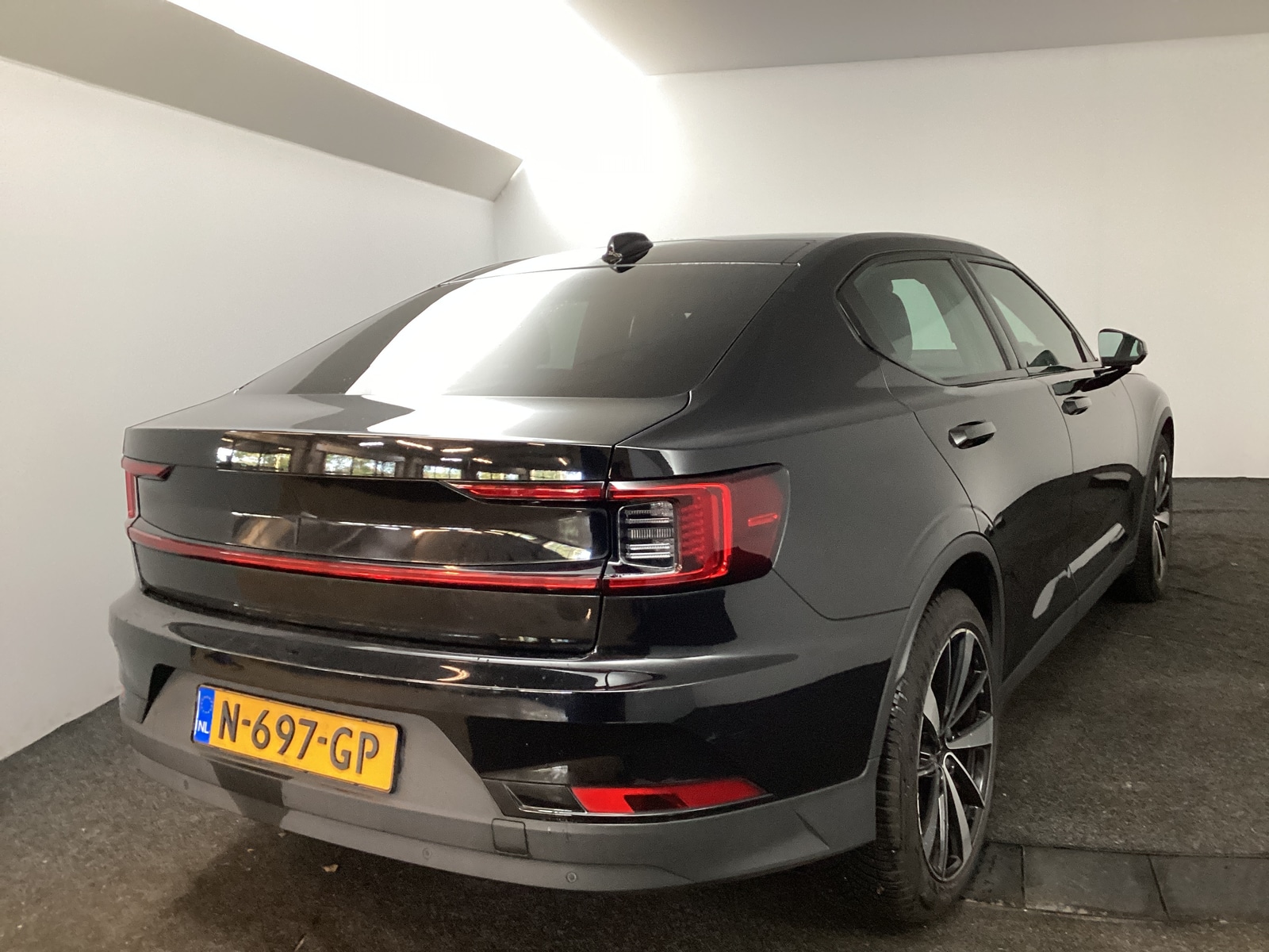 Foto 4 van Polestar 2