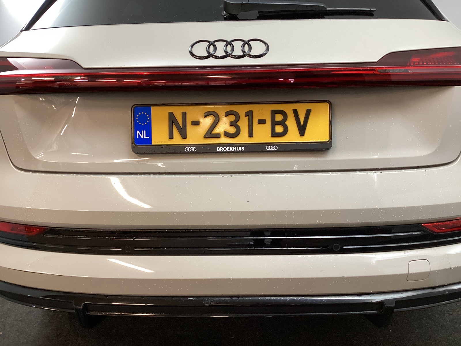 Foto 24 van Audi e-tron